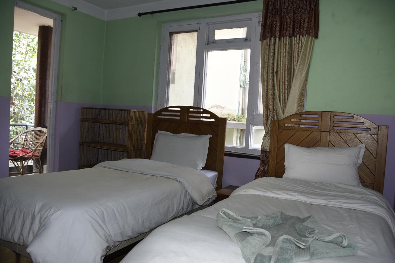 Beehive Hostel Катманду Екстер'єр фото