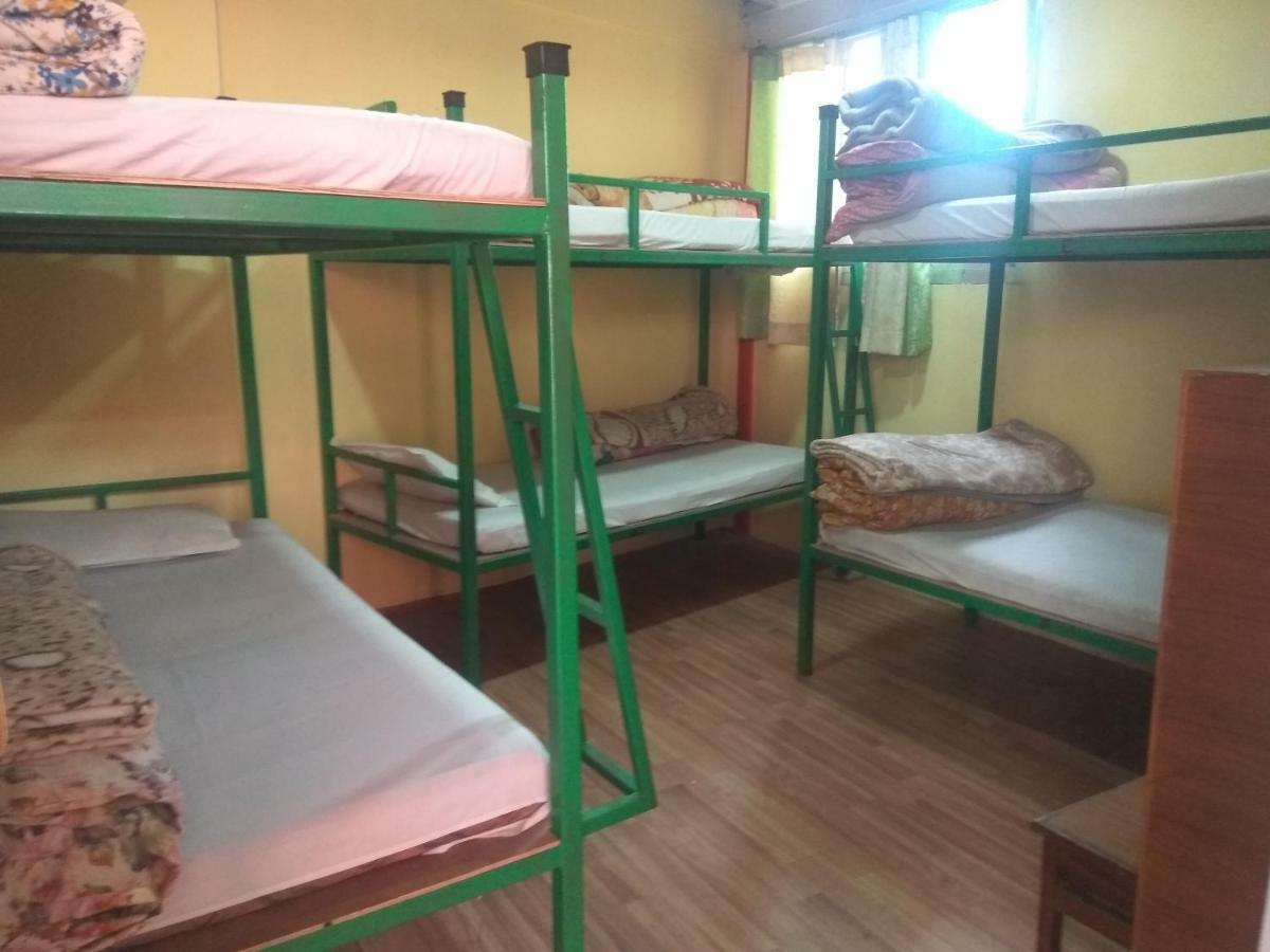 Beehive Hostel Катманду Екстер'єр фото