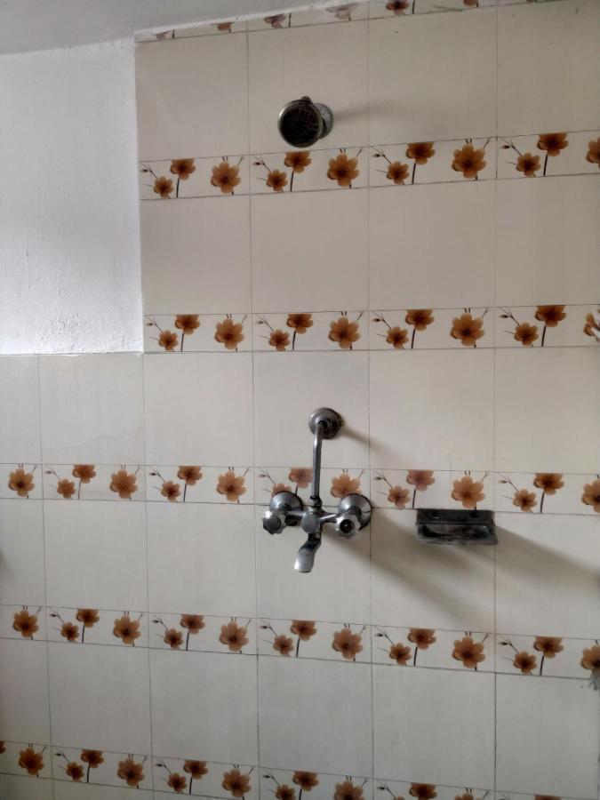 Beehive Hostel Катманду Екстер'єр фото